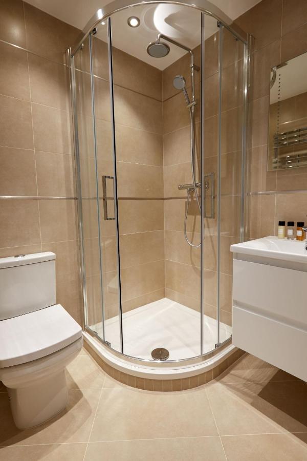 7Vh Virginia House, 31 Bloomsbury Way By City Living Londra Dış mekan fotoğraf