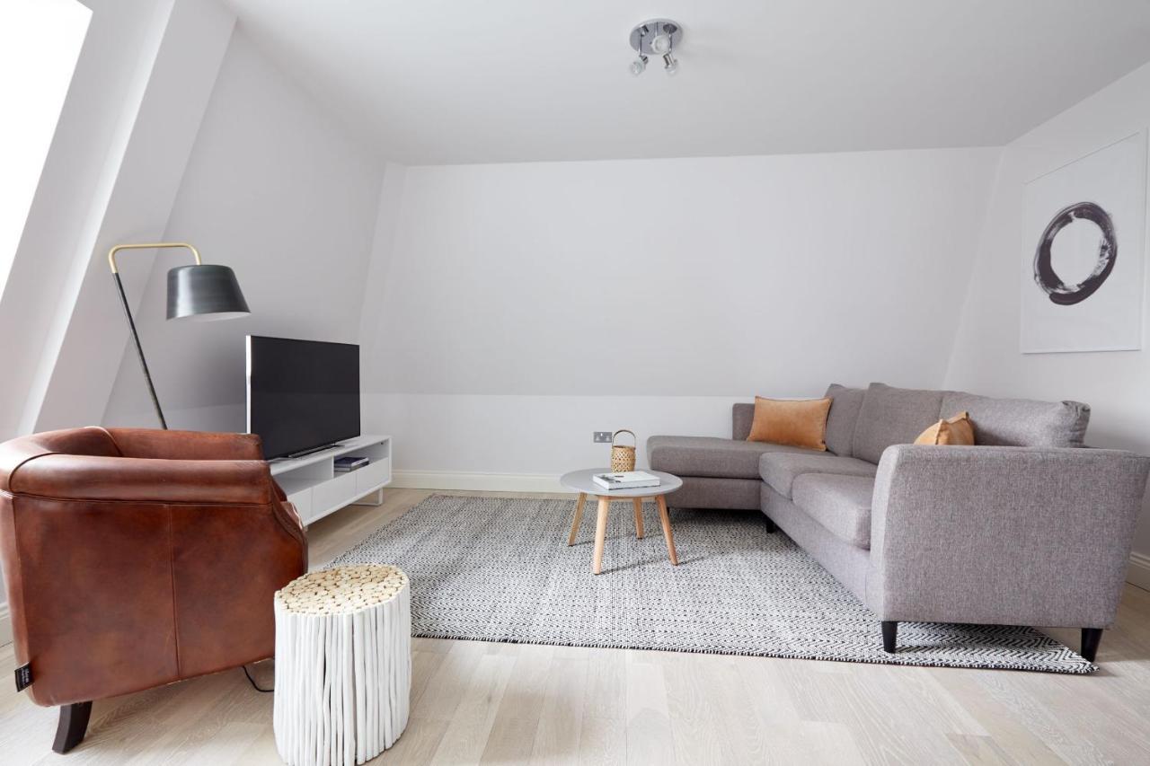 7Vh Virginia House, 31 Bloomsbury Way By City Living Londra Dış mekan fotoğraf